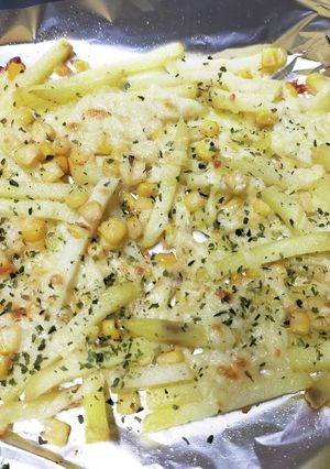 簡単おつまみ！冷凍ポテトのチーズ焼き-レシピのメイン写真