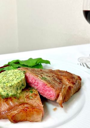 サーロインステーキのカフェドパリバター-レシピのメイン写真