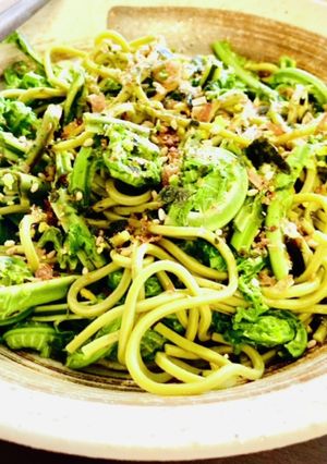 昨日の余ったそばで　こごみそば-レシピのメイン写真