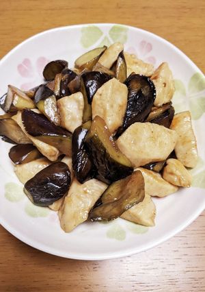 お財布おたすけ　なすと鶏むね肉の炒めもの-レシピのメイン写真