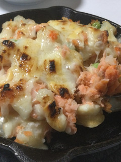 スキレットでサーモンポテトのマヨ焼き-レシピのメイン写真