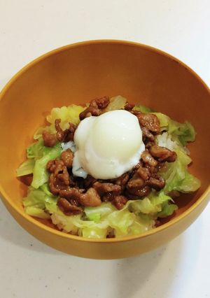 ガッツリ味噌豚＆温玉丼！-レシピのメイン写真
