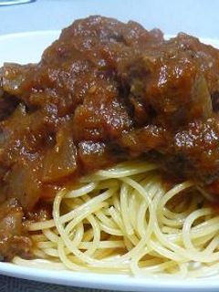 煮込み牛のトマトパスタ-レシピのメイン写真