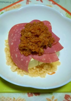 鮭明太＆ビアソーセージの冷や奴のタパス-レシピのメイン写真