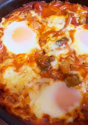 見た目はシュクシュカ？落とし卵のトマト煮-レシピのメイン写真
