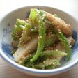 ピーマンとかまぼこの胡麻和え