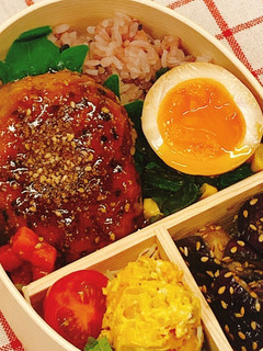 ごまたっぷり!れんこん入り豆腐ハンバーグ-レシピのメイン写真