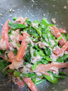 かぶれ菜とにんじんのツナ和え-レシピのメイン写真
