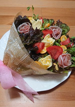 生ハムとチーズのブーケサラダ-レシピのメイン写真