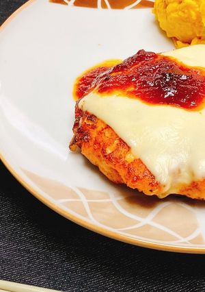 鮭の切り身とハラスのジューシーハンバーグ-レシピのメイン写真
