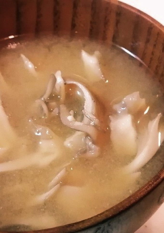 簡単！美味しい！舞茸のお味噌汁-レシピのメイン写真