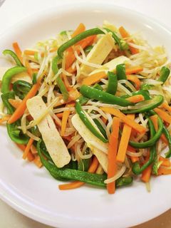サラダチキンのコンソメ醤油野菜炒め-レシピのメイン写真