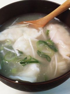 レンジ&冷凍餃子で!水餃子風中華スープ-レシピのメイン写真