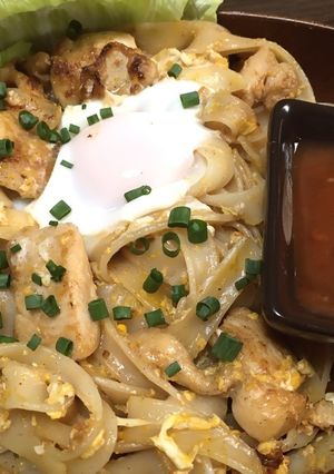 クア・ガイ(米粉太麺醤油焼きそば)-レシピのメイン写真