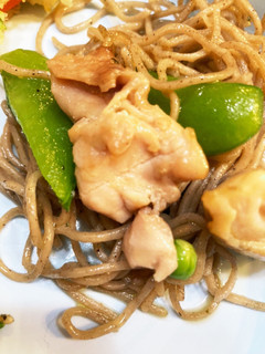 アヒージョ残り油で★イタリアン焼き蕎麦-レシピのメイン写真