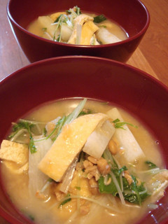 水菜と長芋と油揚げの納豆汁-レシピのメイン写真