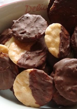 塩スイーツ？煎餅チョコ-レシピのメイン写真