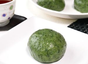 摘んだよもぎで作る【よもぎ餅（草餅）】-レシピのメイン写真