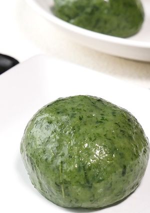 摘んだよもぎで作る【よもぎ餅（草餅）】-レシピのメイン写真