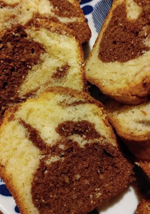 マーブルパウンドケーキ、ナッツ入り-レシピのメイン写真