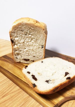 ホームベーカリーで早焼きレーズン食パン-レシピのメイン写真