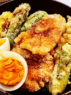 豚唐揚げ丼-レシピのメイン写真