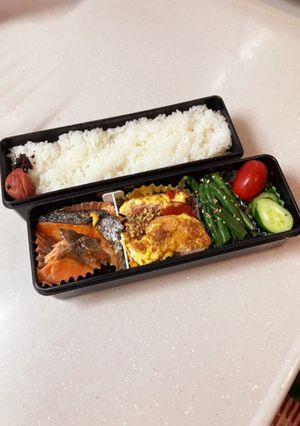 鮭と魚肉ソーセージオムレツ弁当-レシピのメイン写真
