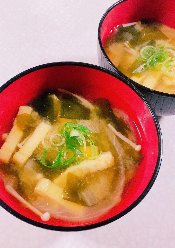 えのきと玉ねぎのみそ汁-レシピのメイン写真