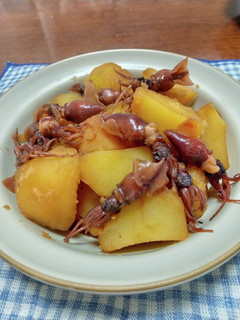 じゃがいもとホタルイカの煮物-レシピのメイン写真