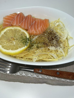 疲労回復!サーモンのレモンクリームパスタ-レシピのメイン写真