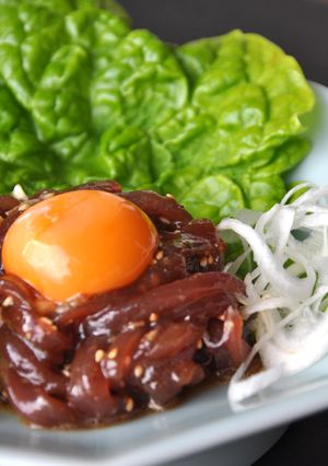 【三幸園】たまごとろーりまぐろユッケ-レシピのメイン写真