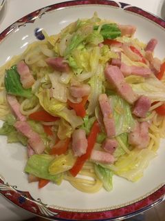 キャベツとベーコンのペペロンチーノ-レシピのメイン写真