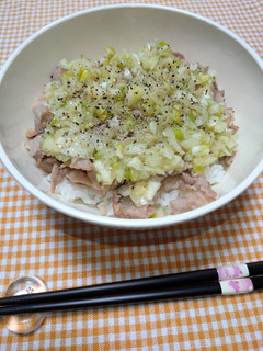 簡単☆お手軽ネギ塩豚丼♩-レシピのメイン写真