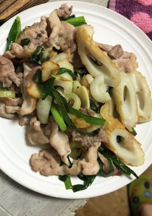 豚こまニラの塩炒め-レシピのメイン写真