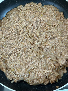 もやしと豚ひき肉のピリ辛味噌丼-レシピのメイン写真