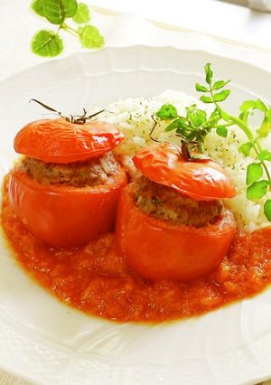 丸ごとトマトのジューシー肉詰め焼き-レシピのメイン写真