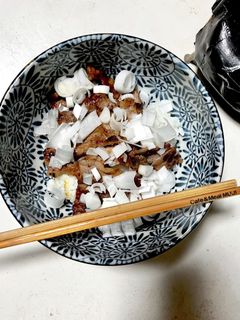 簡単!焼肉のたれで刻み長ネギの焼肉丼♪-レシピのメイン写真