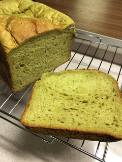 抹茶とあずきの和風食パン-レシピのメイン写真
