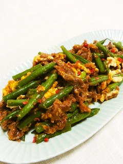 さやいんげんと牛肉の味噌玉チリ炒め-レシピのメイン写真