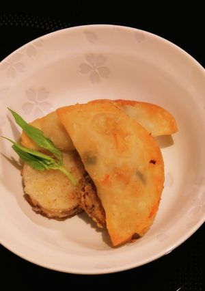チーズラビオリ風餃子と長芋を揚げて-レシピのメイン写真