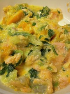 離乳食後期〜鮭と緑黄色野菜のクリーム煮-レシピのメイン写真