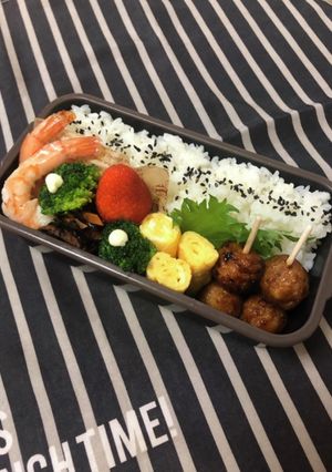 男子高校生弁当5/13つくね串弁当-レシピのメイン写真