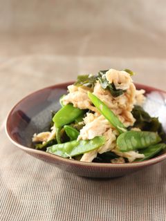 鶏むね肉と絹さや・わかめのポン酢あえ-レシピのメイン写真
