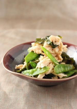 鶏むね肉と絹さや・わかめのポン酢あえ-レシピのメイン写真