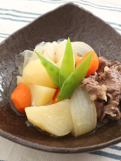煮物の定番!肉じゃが-レシピのメイン写真