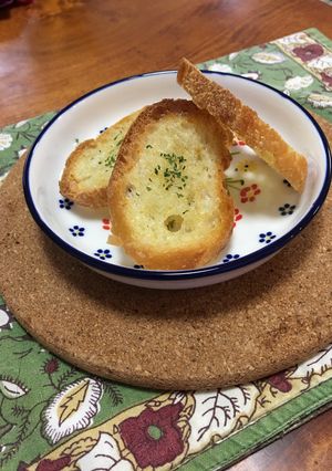 ヒマつぶしガーリックトースト-レシピのメイン写真