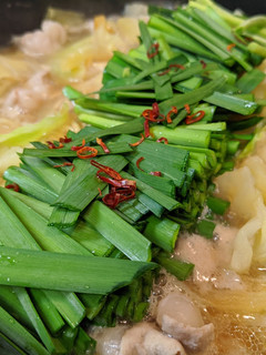永谷園「煮込みラーメンしょうゆ味」モツ鍋-レシピのメイン写真