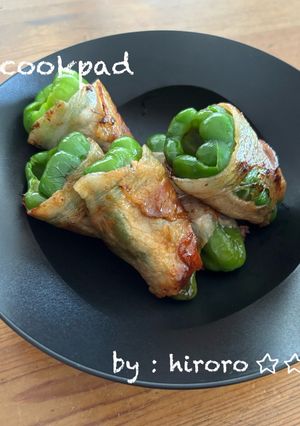 チーズ in丸ごとピーマン × 豚ロース-レシピのメイン写真