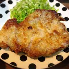 รูปของ ガーリックパン粉焼き
