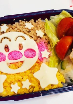 型抜きを使った楽ちんキャラ弁-レシピのメイン写真